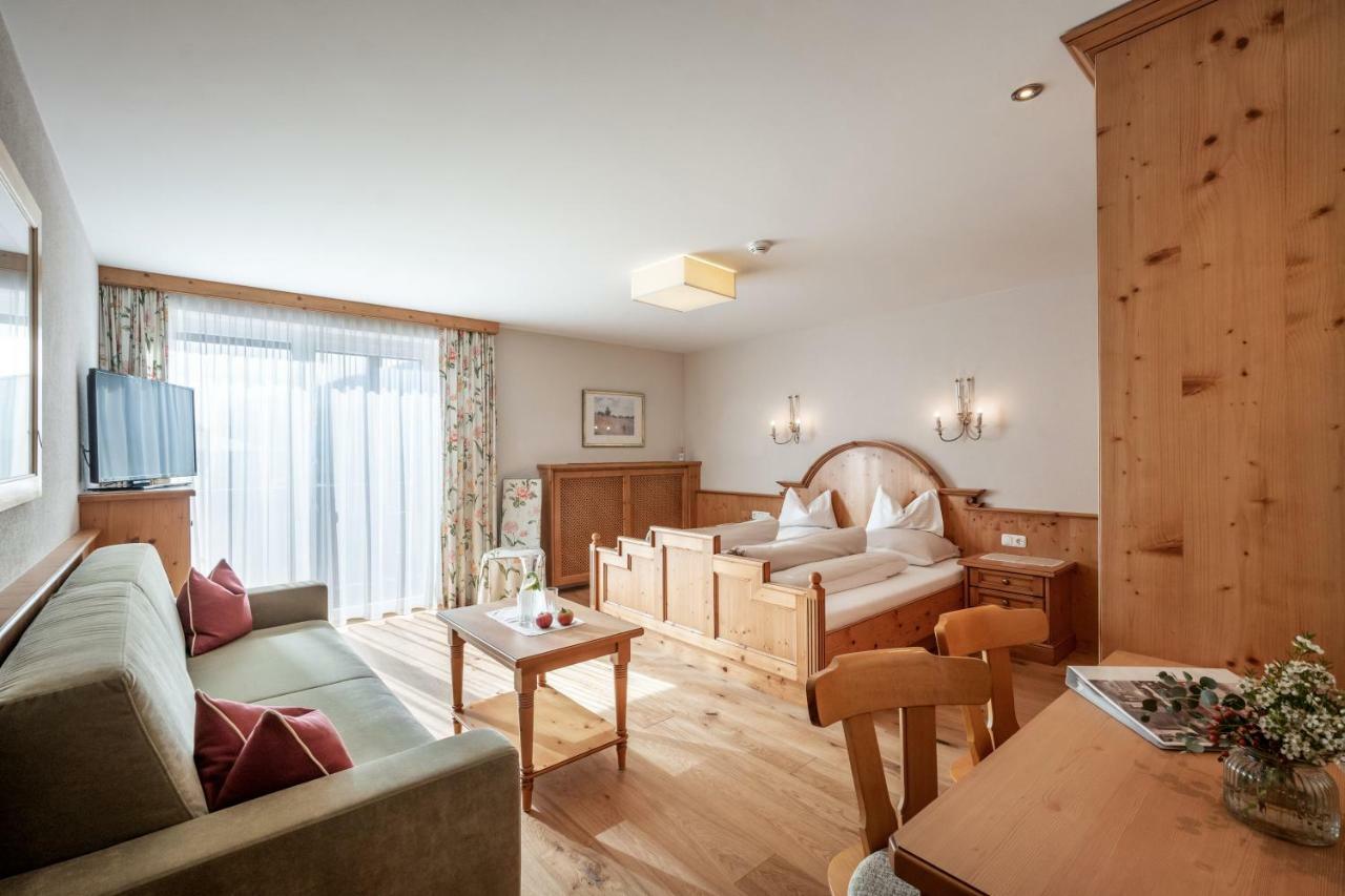 Hotel Garni Tirolerhof Хопфгартен-им-Бриксенталь Экстерьер фото
