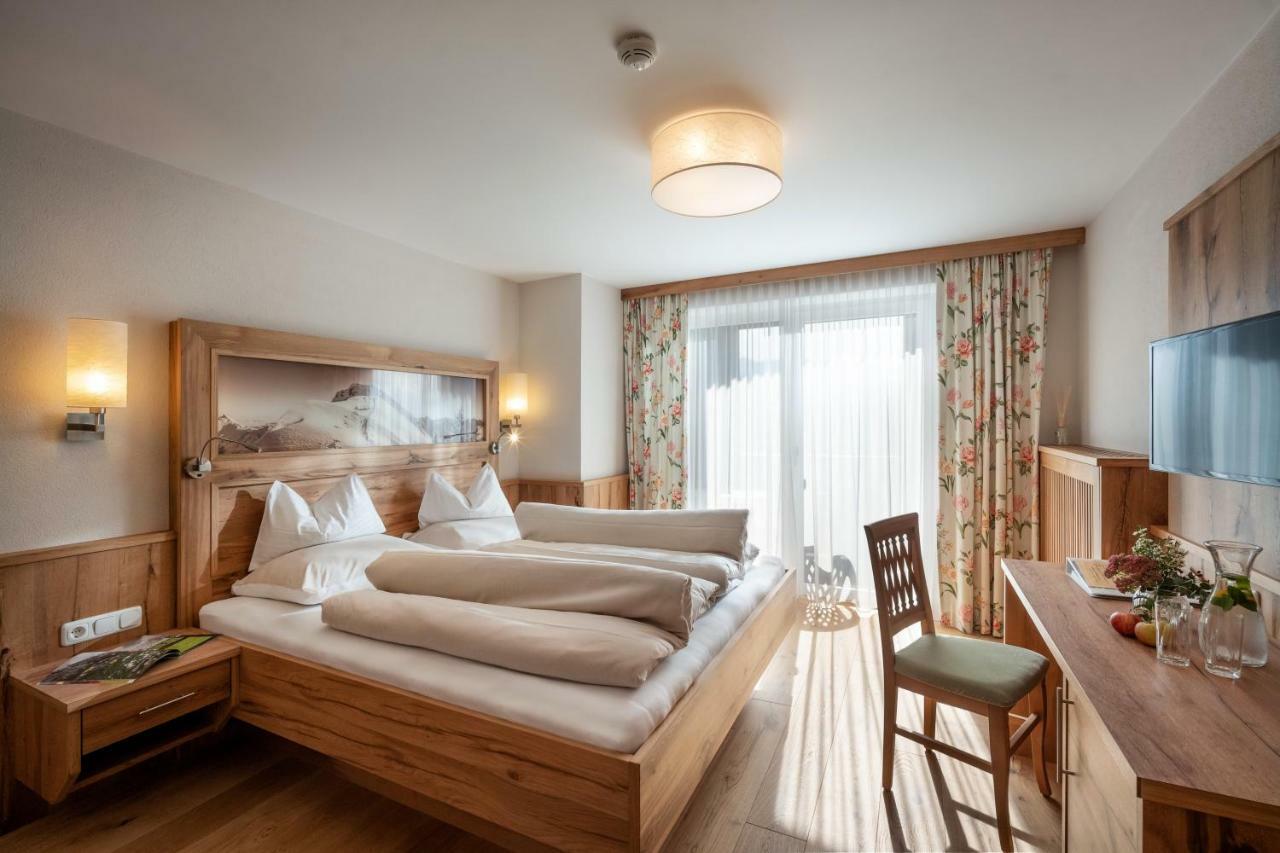 Hotel Garni Tirolerhof Хопфгартен-им-Бриксенталь Экстерьер фото